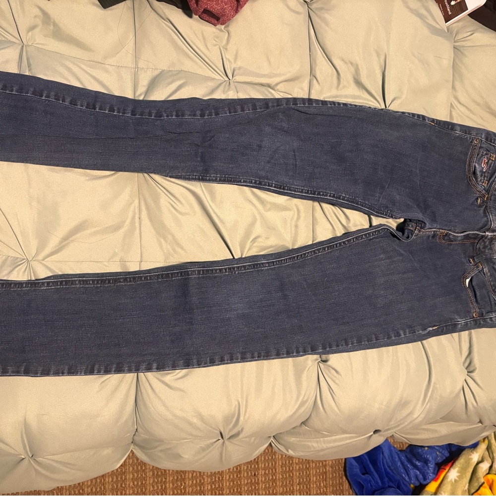 Hollister Women's Dark Blue Skinny Jeans